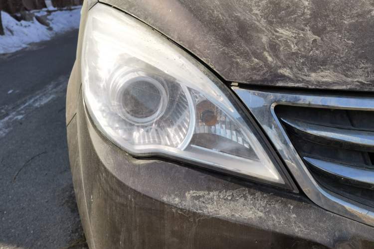 Used BAIC Weiwang M20 2014 1.5L Basic Version DAM15DL Right Front Headlight