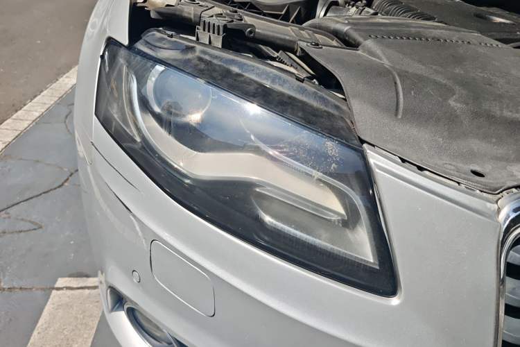 Used Audi A4L 2011 2.0 TFSI Comfort Model