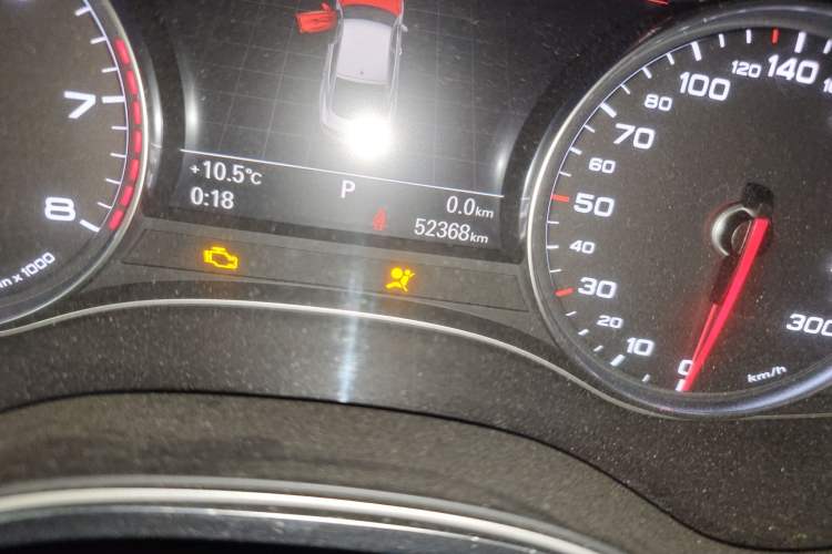 Used Audi A7 2017 35 TFSI Fashion Model Odometer Close Up