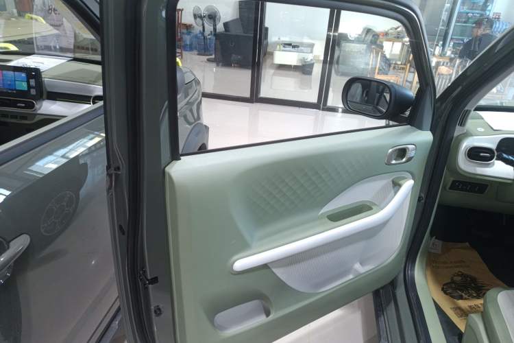 Used Geely Auto Panda 2025 210km Panda Rider
