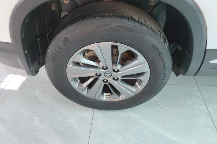 Used CHANGAN CS75 2020 280T DCT Luxury Model China VI Standard Right Rear Wheel Hub
