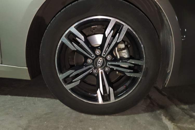 Used Kia K5 2016 1.6T Automatic LUX