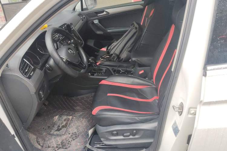 Used Volkswagen Tiguan L 2019 330TSI Automatic Two-Wheel Drive Panoramic Comfort Edition China VI Standard