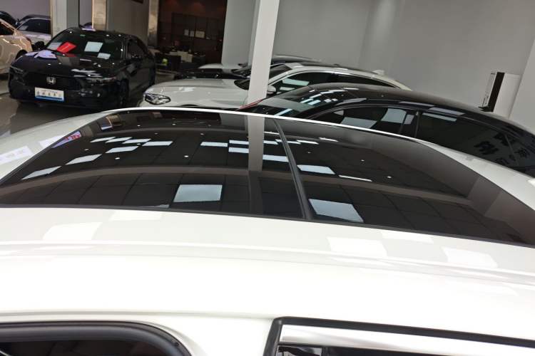 Used BMW 3 Series 2023 325Li M Sport Package Roof