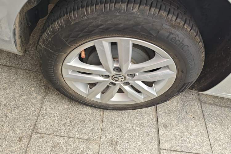 Used Volkswagen Jetta 2017 1.5L Automatic Comfort Model Exterior 3