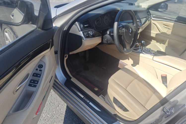 Used BMW 5 Series 2012 530Li Leading Model
