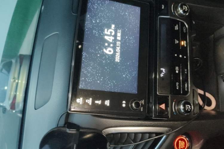 Used Honda Avancier 2017 240TURBO Two-Wheel Drive Premium Edition Audio And AC Panel