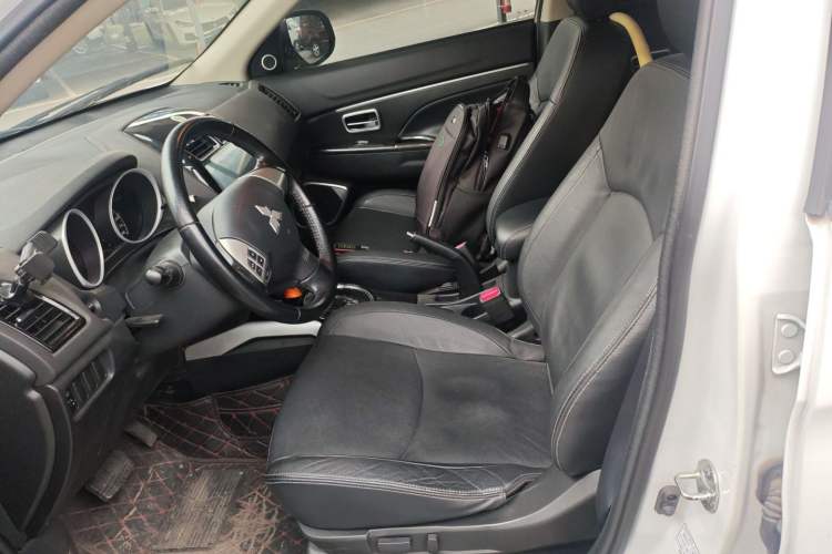 Used Mitsubishi ASX 2018 2.0L CVT Two-Wheel Drive Deluxe Edition
