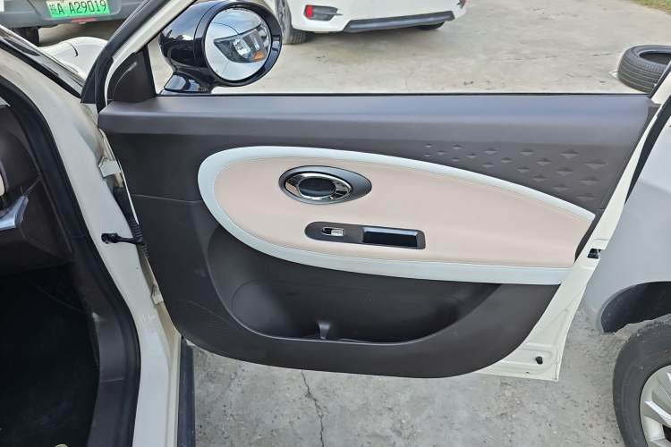 Used JAC Yiwei 3 2023 505km Pro