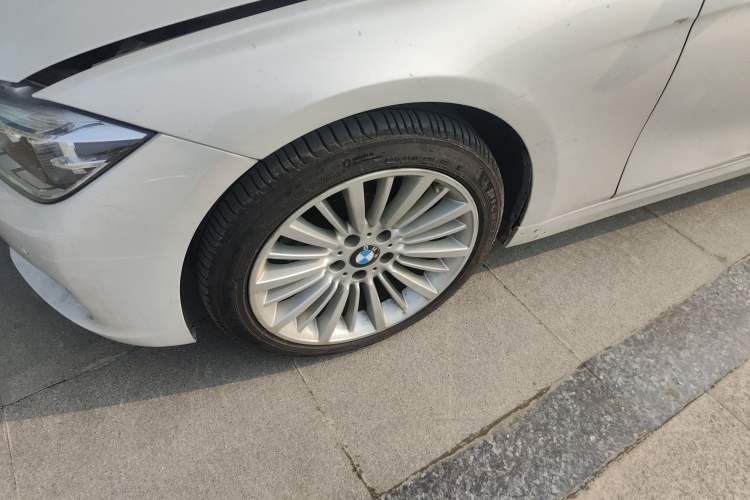 Used BMW 3 Series 2018 320Li Fashion Model
