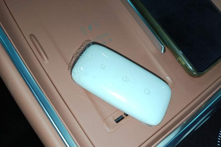 Used Geely Galaxy L6 2025 EM-i 140km Starship Edition Vehicle Key