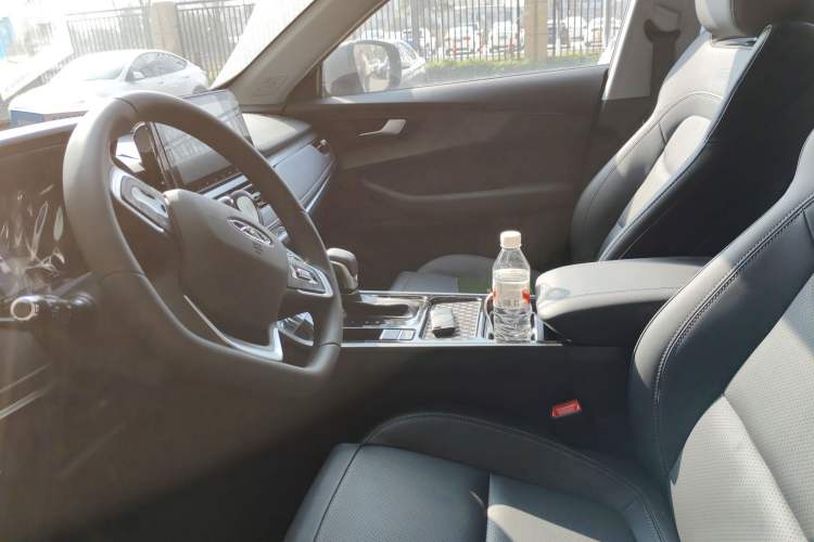 Used Chery Tiggo 5x 2025 1.5L CVT Excellence Edition
