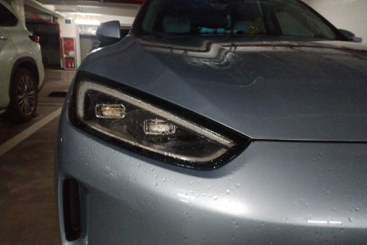 Used Hima AITO M5 2022 Pure Electric Rear-Drive Standard Edition Right Front Headlight