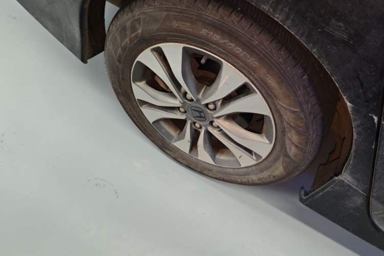 Used Honda Accord 2015 2.0L LX Comfort Edition Right Rear Wheel Hub