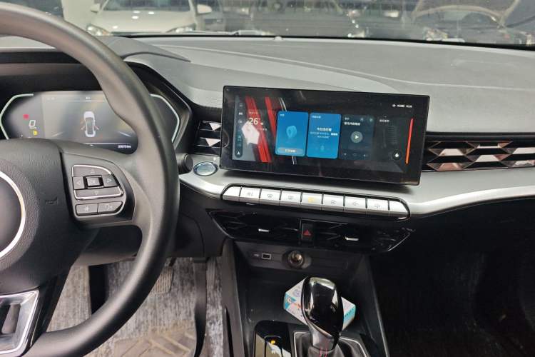 Used MG 5 2021 Revised Version 180 DVVT CVT Youth Luxury Edition
