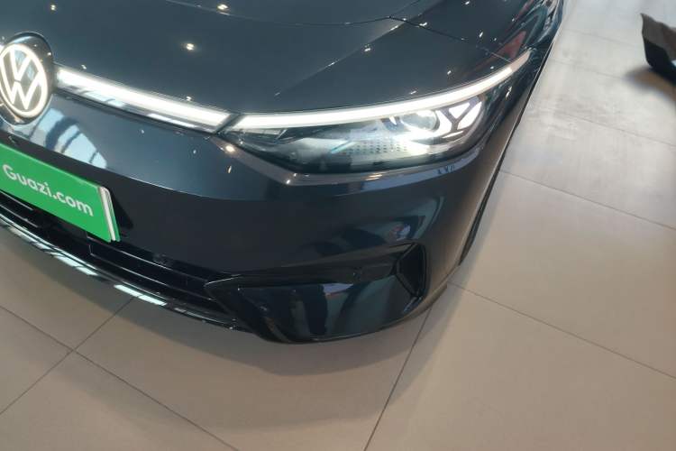 Used Volkswagen ID.7 VIZZION 2024 AIR model
