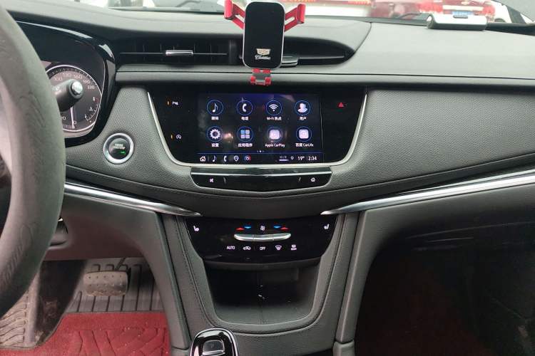 Used Cadillac XT5 2022 2.0T Two-Wheel Drive Luxury Version