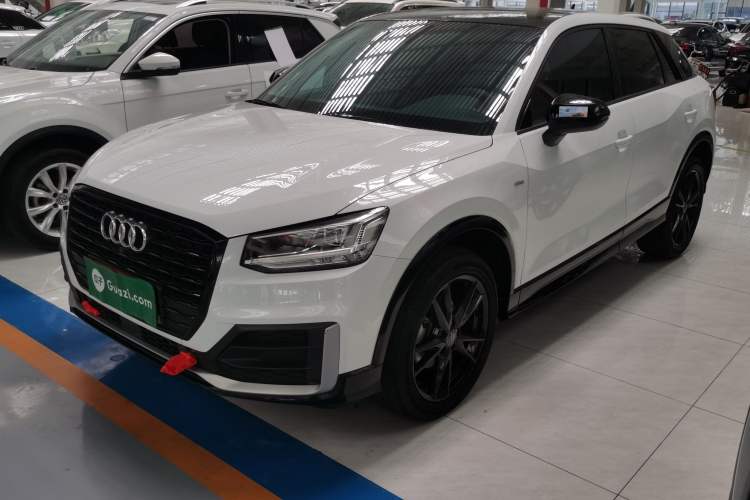 Used Audi Q2L 2021 35 TFSI Progressive Dynamic Edition Guazi used car, China used car export, Used car for sale, Used cars, Cheapest cars for sale