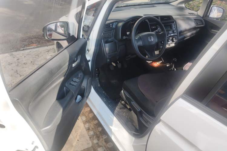 Used Honda Fit 2018 1.5L Manual Comfort Version