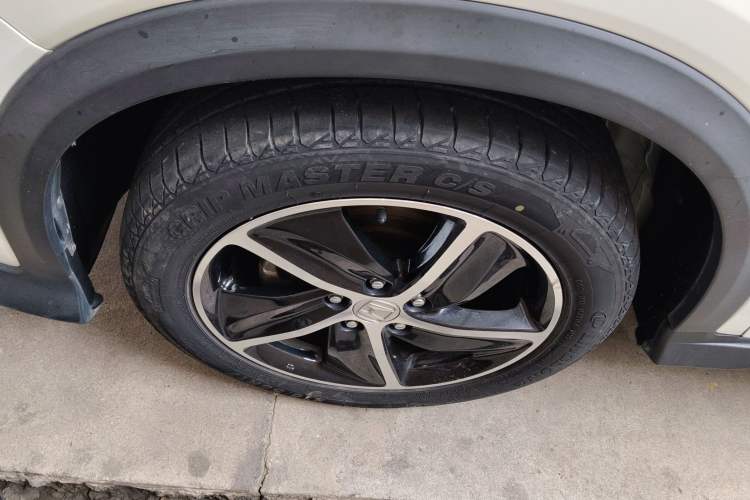 Used Honda Vezel 2020 1.5L CVT Pioneer Edition
