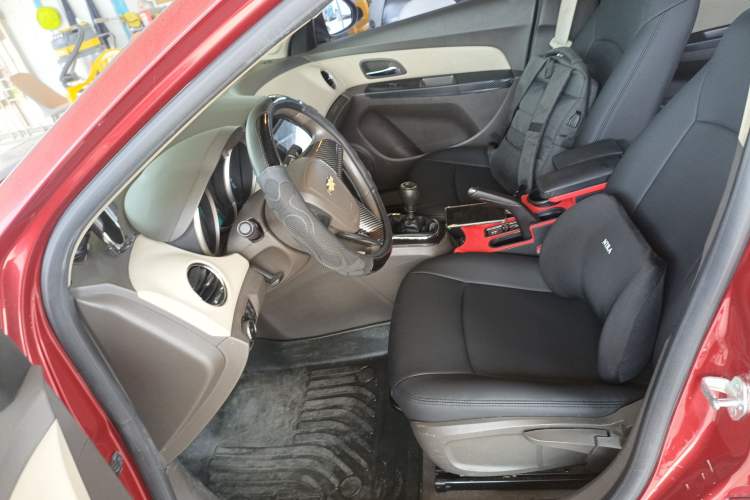 Used Chevrolet Cruze 2015 1.5L Classic SL MT
