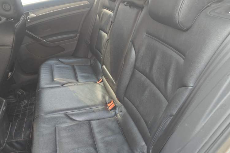 Used Volkswagen Golf 2016 230TSI Automatic Comfort Version Left Rear Seat