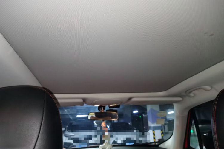 Used Jeep Renegade 2018 Connected Large Screen Version 180T Automatic High-Energy Edition Headliner