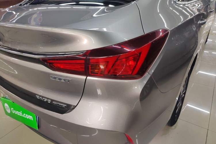 Used CHANGAN Eado 2020 PLUS Blue Whale NE 1.4T GDI DCT Prestige Model Exterior 3