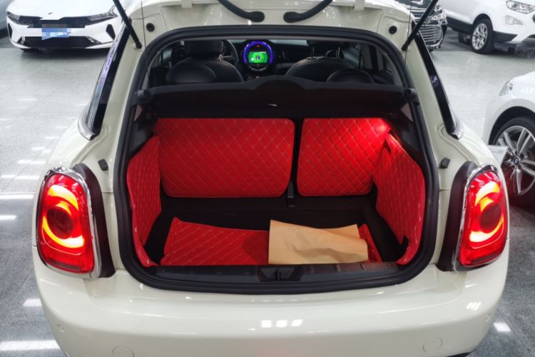 Used MINI 2018 1.5T ONE PLUS Five-Door Edition Trunk