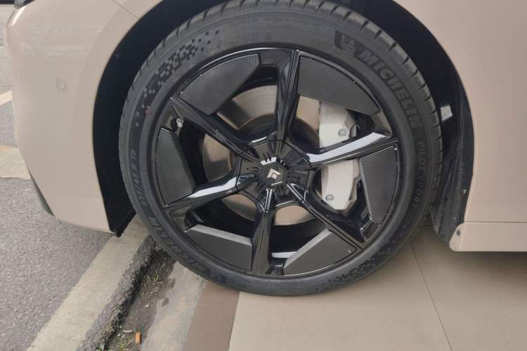 Used Hyptec GT 2024 Global Model 710 Ultra-High-Voltage LiDAR Edition Exterior 4