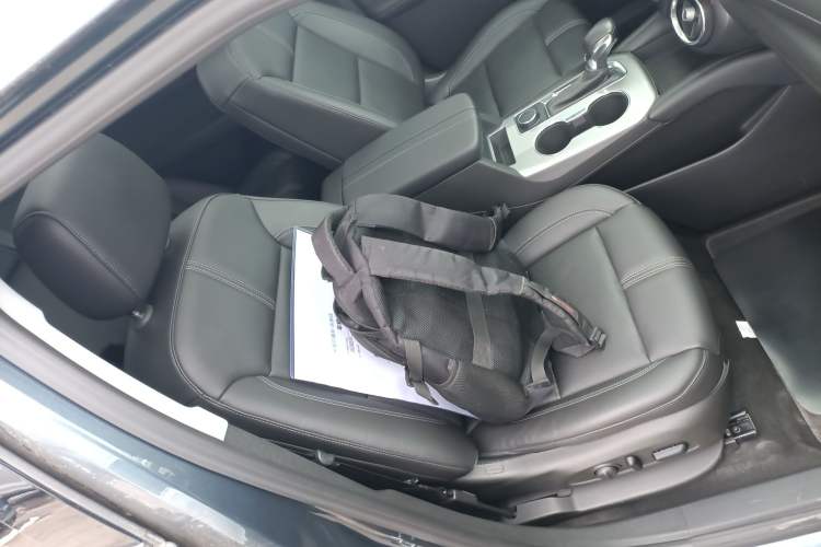 Used Chevrolet Blazer 2022 Mild Hybrid 650T 7-Seater Wei Version