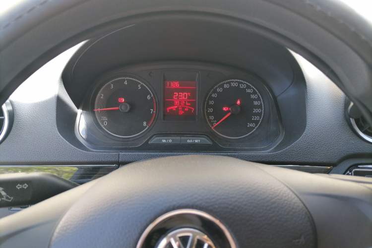 Used Volkswagen Jetta 2017 1.5L Manual Fashion Edition Instrument Cluster