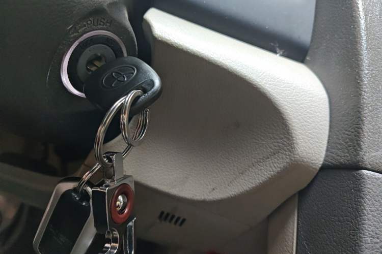 Used Toyota Camry 2010 200G Classic Edition