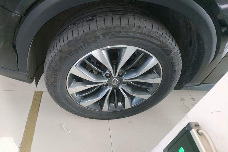 Used GAC Trumpchi GS8 2017 320T Two-Wheel Drive Luxury Smart Connectivity Version (7 Seats)