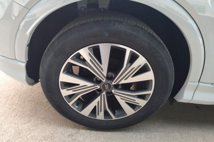 Used Audi Q4 e-tron 2024 40 e-tron Adventure Edition