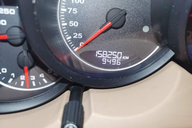 Used Porsche Cayenne 2013 3.6L automatic transmission U.S. specification