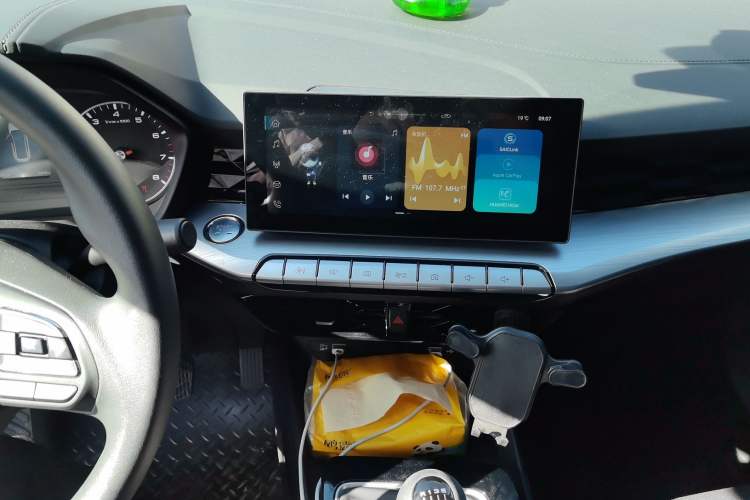 Used MG 5 2023 180 DVVT Manual Fashion Edition
