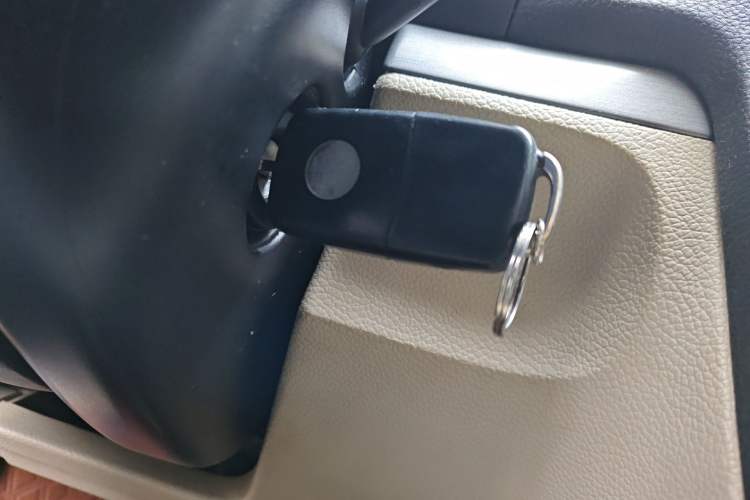 Used Volkswagen Sagitar 2011 1.6L Automatic Fashion Edition
