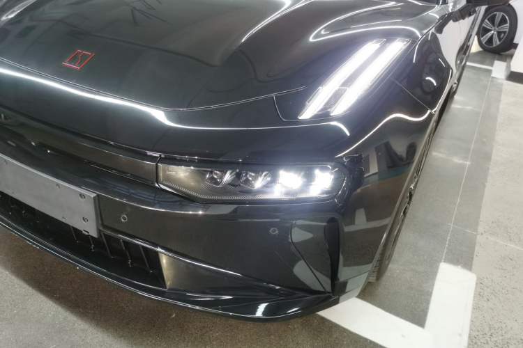 Used Zeekr 001 2025 YOU Edition 100 kWh All-Wheel Drive
