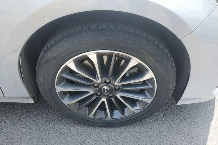 Used GAC Trumpchi EMPOW 2023 Shadow Leopard H High-Energy Hybrid Edition Right Front Wheel Hub