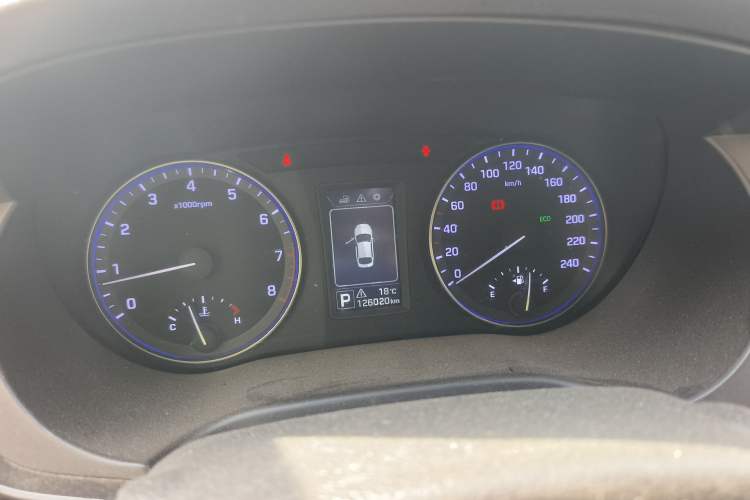 Used Hyundai Mistra 2014 1.8L Automatic Smart GLS
