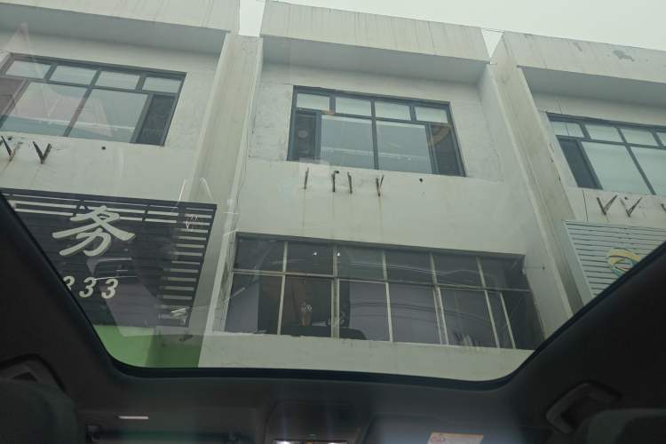 Used Volkswagen ID.4 X 2021 Pro Smart Long-Range Edition Headliner