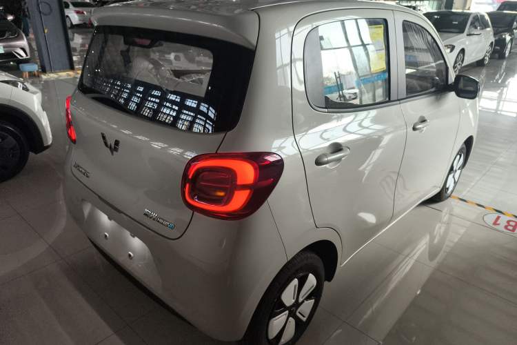 Used Wuling Hongguang MINIEV 2025 Four-Door Version Advanced Edition
