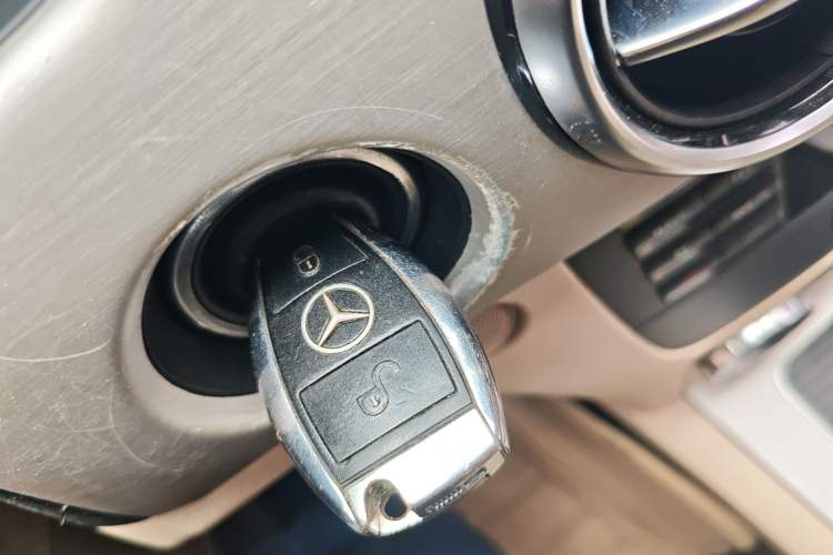 Used Mercedes-Benz GLK-Class 2014 GLK 200 Standard Model Vehicle Key