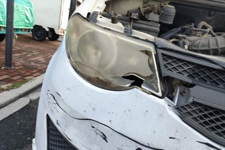 Used Wuling Hongguang 2015 1.2L S Base Model China V Standard