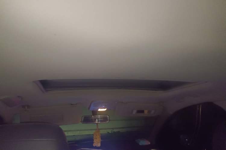 Used Citroen C4L 2013 1.6THP Automatic Enjoyment Edition Headliner