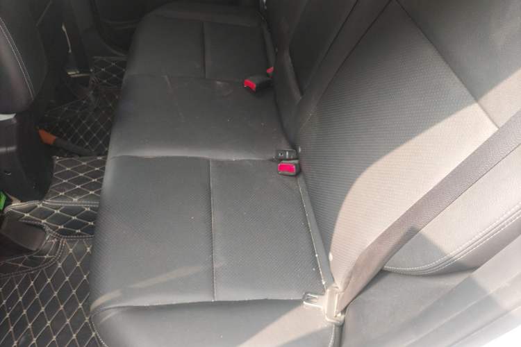 Used Mitsubishi ASX 2018 2.0L CVT Two-Wheel Drive Deluxe Edition Left Rear Seat