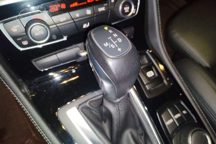 Used BMW 2 Series Active Tourer 2015 218i Sports Design Package
