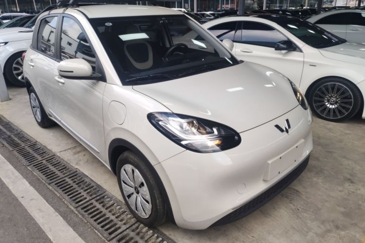 Used Wuling Bingo 2023 333 km Lingxi Connected Version
