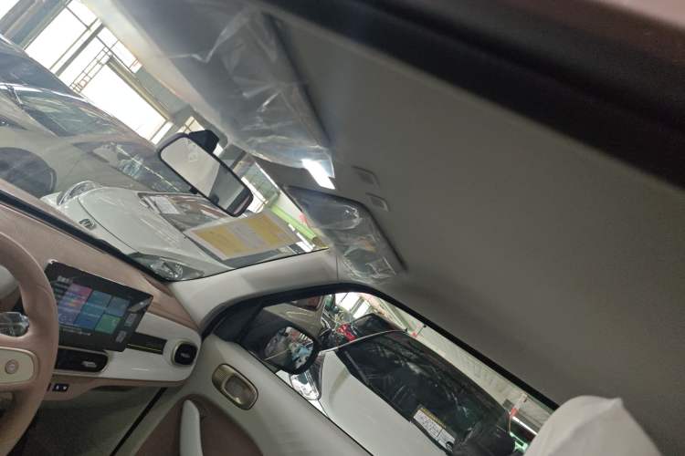 Used Geely Galaxy Panda 2025 210 km – Yuanqi Bear
